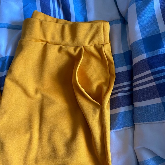 Dress pants - Picture 3 of 4